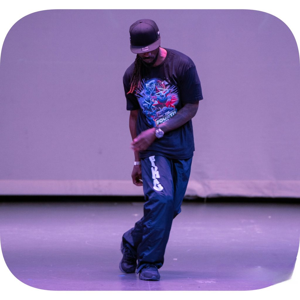 House Dance class at Translation in Movement Hip Hop School